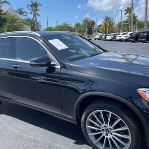 2019 Mercedes-BENZ GLC — миниатюра 13