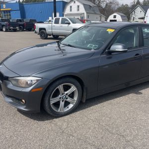 BMW 320I XDRIVE - 2