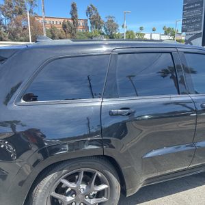 JEEP GRAND CHEROKEE LIMITED X - 9