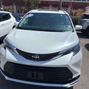 صورة مصغرة 11 لـ 2026 Toyota SIENNA XLE 8-PASSENGER