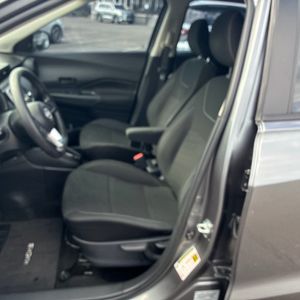 2022 Nissan KICKS S 照片 30