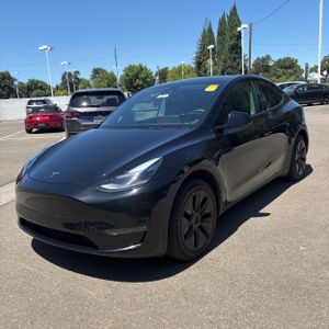 صورة 1 لـ 2024 Tesla MODEL Y LONG RANGE