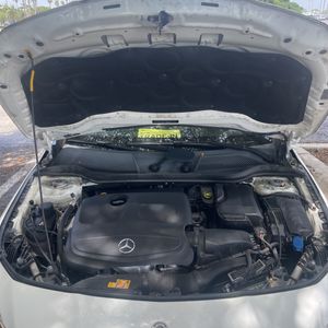 2019 Mercedes-BENZ CLA thumbnail 42