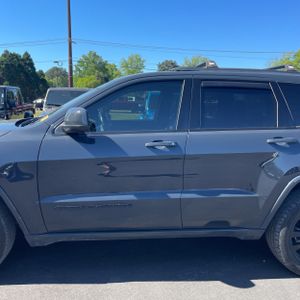 JEEP GRAND CHEROKEE ALTITUDE - 4