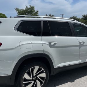 2024 Volkswagen ATLAS SEL 4MOTION — фото 9