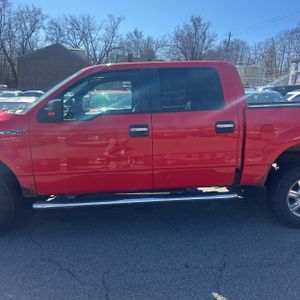 FORD F-150 XLT - 4