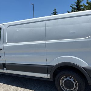 FORD TRANSIT 150 - 6