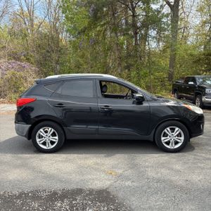 HYUNDAI TUCSON GLS - 10