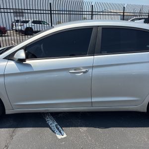 صورة 4 لـ 2020 Hyundai ELANTRA SEL