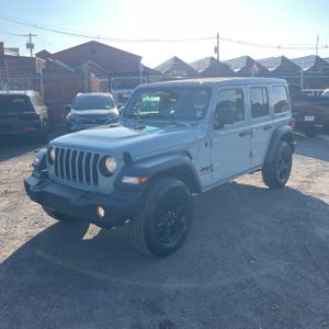 صورة 1 لـ 2023 JEEP WRANGLER SPORT