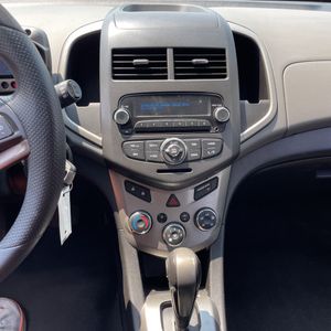 صورة مصغرة 30 لـ 2013 Chevrolet SONIC LT AUTO