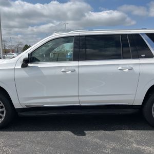 CADILLAC ESCALADE ESV PREMIUM LUXURY - 4