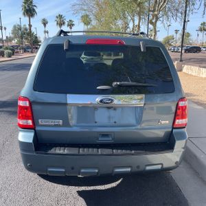 FORD ESCAPE LIMITED - 7