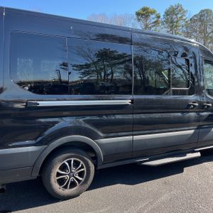 FORD TRANSIT 350 XLT - 9