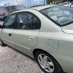 2004 Hyundai ELANTRA GLS — фото 6