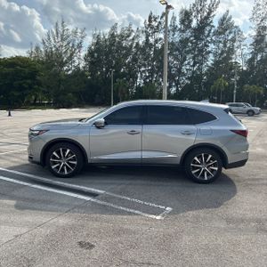 صورة 3 لـ 2025 Acura MDX W/TECH