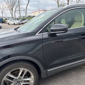 LINCOLN MKC RESERVE - 2