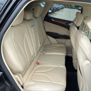 صورة مصغرة 34 لـ 2015 Lincoln MKC BASE