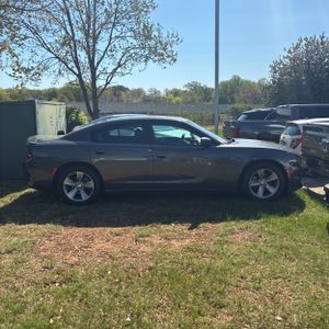 DODGE CHARGER SE - 8