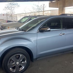 CHEVROLET EQUINOX LT - 2