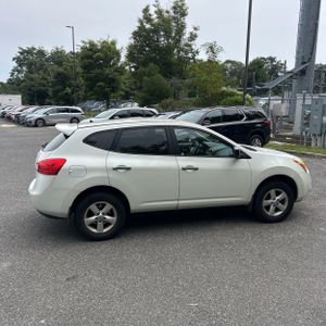 2010 Nissan ROGUE S — фото 10
