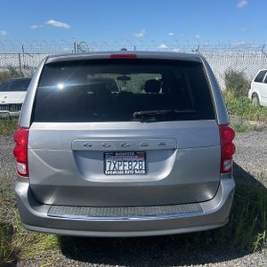 DODGE GRAND CARAVAN - 7