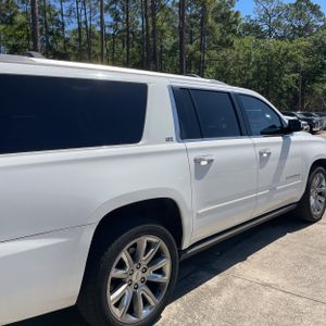 CHEVROLET SUBURBAN LTZ - 9