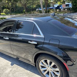 صورة 6 لـ 2020 Chrysler 300 LIMITED