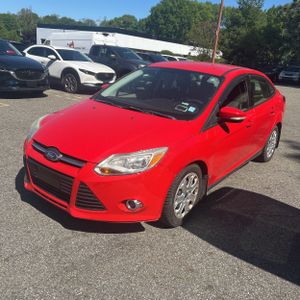 FORD FOCUS SE - 1