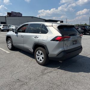 TOYOTA RAV4 - 5