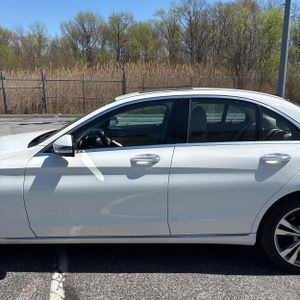 MERCEDES-BENZ C-CLASS - 4