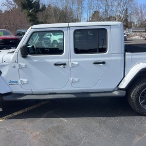 JEEP GLADIATOR OVERLAND - 4