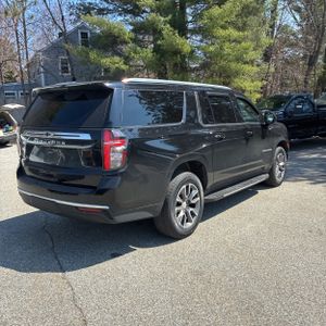 CHEVROLET SUBURBAN LS - 8