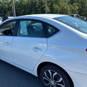2014 Nissan SENTRA S 照片 6