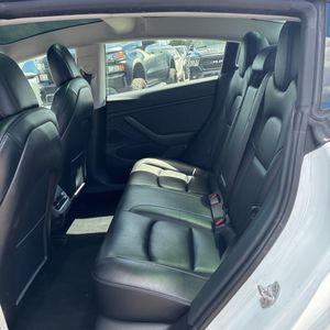 صورة 34 لـ 2020 Tesla MODEL 3 PERFORMANCE