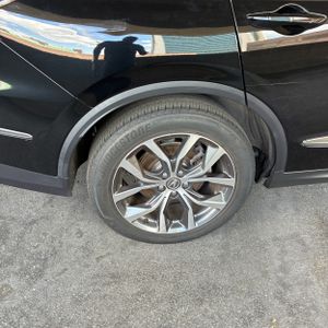 صورة مصغرة 19 لـ 2023 Acura MDX SH-AWD W/TECH