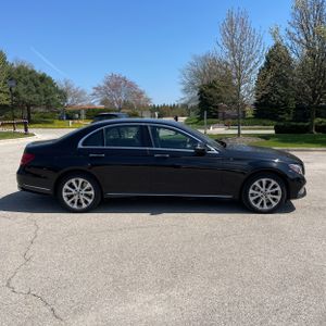 MERCEDES-BENZ E-CLASS - 10