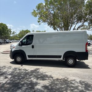 صورة 3 لـ 2025 RAM PROMASTER 2500 TRADESMAN