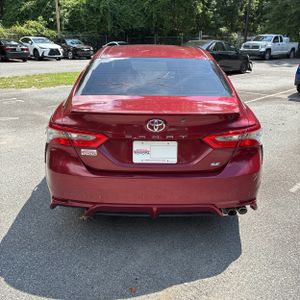 2018 Toyota CAMRY SE photo 7