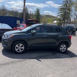 CHEVROLET TRAX LT - 3