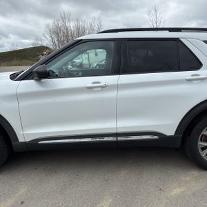 FORD EXPLORER XLT - 4