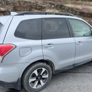 SUBARU FORESTER 2.5I PREMIUM - 9