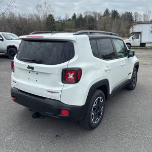 JEEP RENEGADE TRAILHAWK - 8