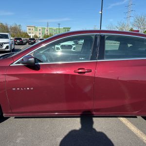 CHEVROLET MALIBU LT - 4