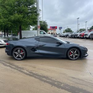 CHEVROLET CORVETTE STINGRAY - 10
