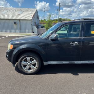 2010 FORD ESCAPE XLT 照片 2
