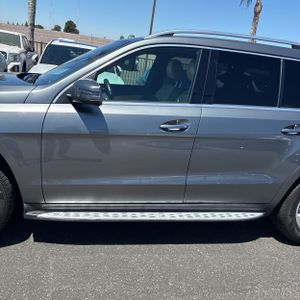 2017 Mercedes-BENZ GLS 照片 3