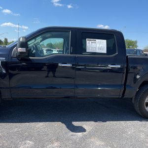 FORD F-150 XLT - 4