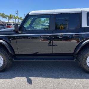 FORD BRONCO HERITAGE EDITION - 4