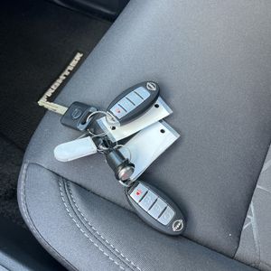 صورة مصغرة 56 لـ 2025 Nissan FRONTIER SV